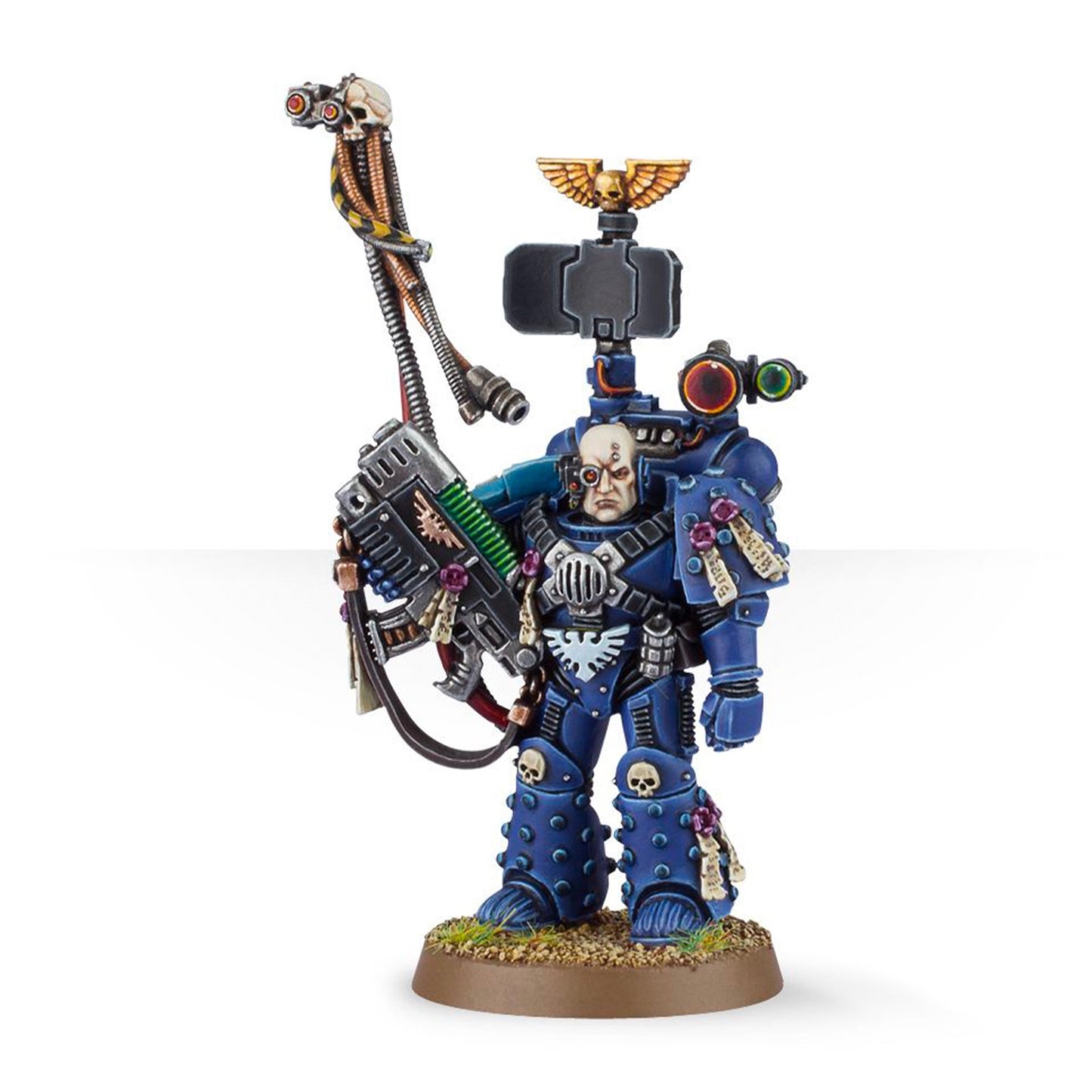 Space Marine Captain Master of Relics